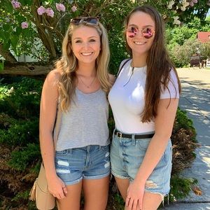 Meet your Posher, Lindsey